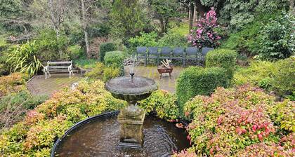 STUNNING VIEWS, 6 bedrooms, 12 people, fireplace, early check-in, late check-out