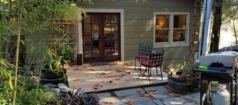 China Creek Cottages