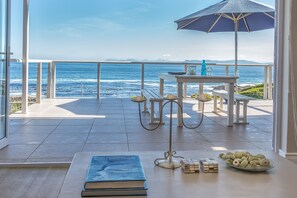 Superior House, 4 Bedrooms, Sea View, Oceanfront | Terrace/patio