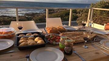 Superior House, 4 Bedrooms, Sea View, Oceanfront | Terrace/patio