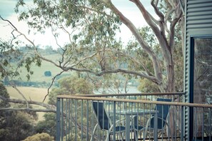 Terrace/patio - River Vineyard Retreat (Grindelwald)