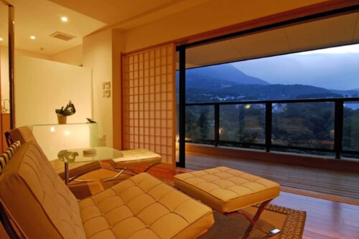 Premier Suite