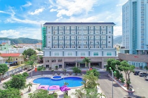 Front of property - Sky Beach D20 Nha Trang Hotel (Nha Trang)