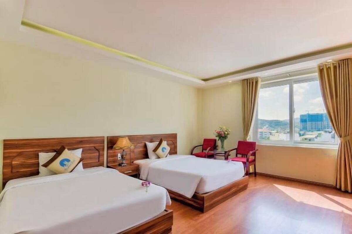 1 quarto, frigobar, cofres nos quartos, individualmente mobiliados