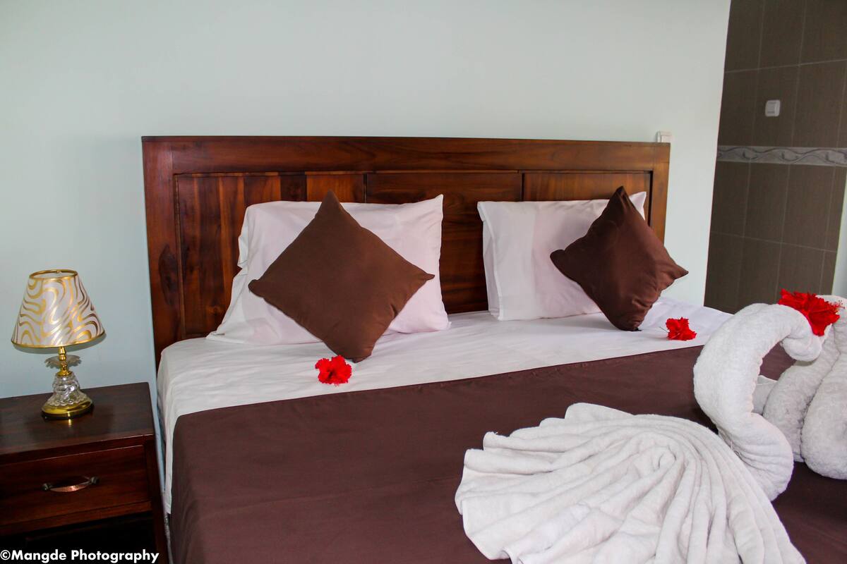 Habitación estándar doble, vistas al jardín | Wifi gratis y ropa de cama