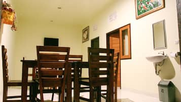 Asrama Umum Desain, pemandangan kebun | Wi-Fi gratis dan seprai linen