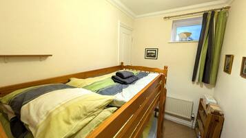 2 bedrooms, iron/ironing board, travel crib, WiFi