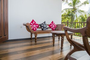 Balcony - Villa Nenasilu (Hapugala)