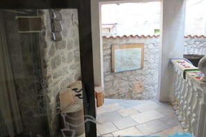 Interior -   Fischers Fritze 1, bed & bike, hiking, kayak (Betina,Murter)