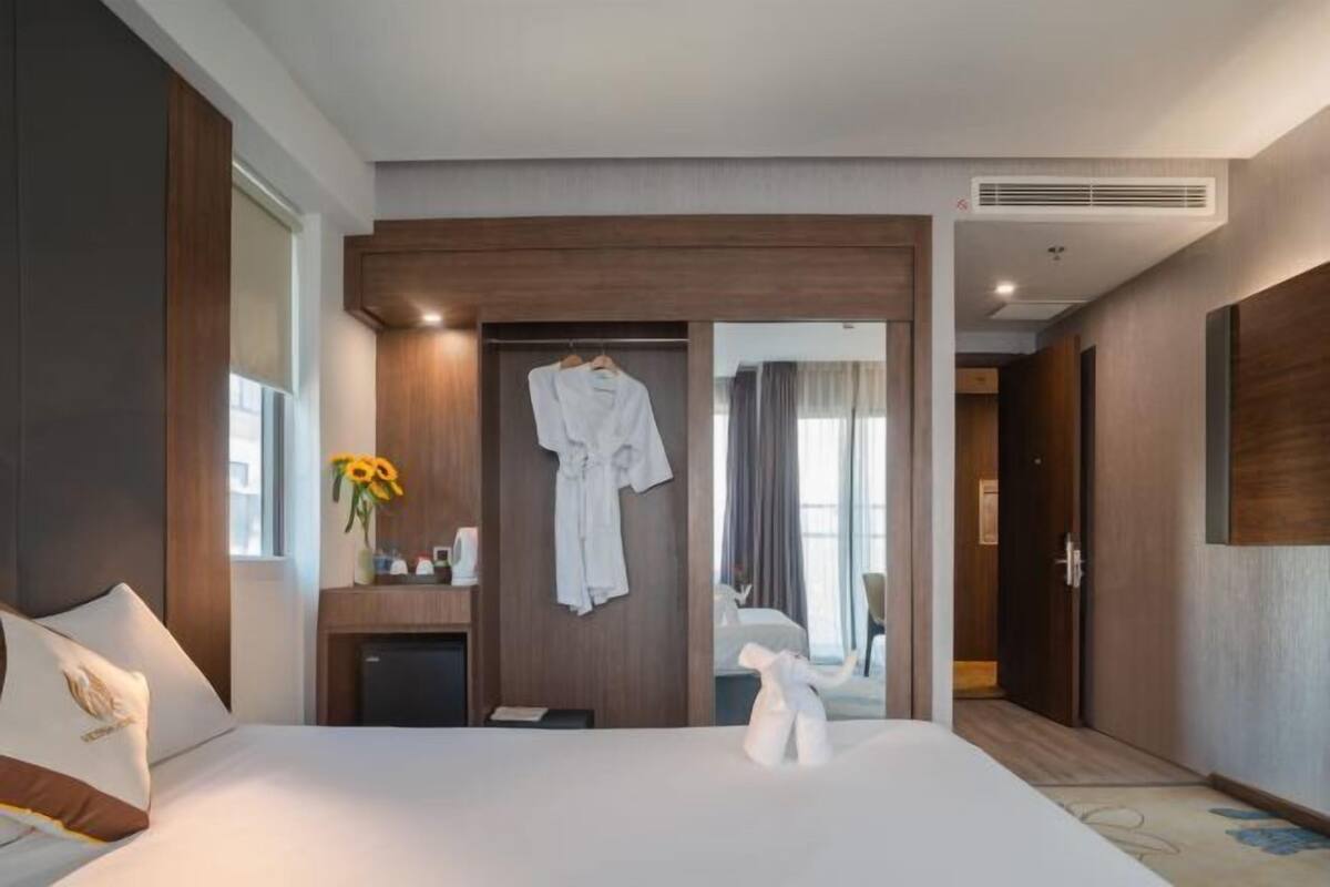 17 sovrum, sängtillbehör av högsta kvalitet och minibar
