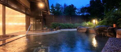 ห้องอาบน้ำสาธารณะ