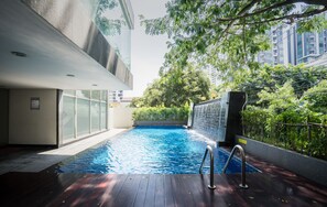 Outdoor pool - Nice Residence Hotel Bangkok (Bangkok)