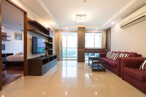 ファミリー スイート | セーフティボックス (室内)、遮光カーテン、防音設備、WiFi (無料)