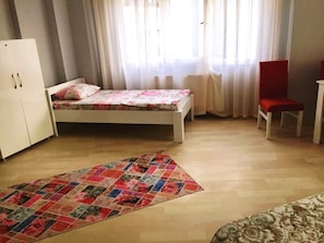 Apartment | 2 Schlafzimmer, Schreibtisch, Bügeleisen/Bügelbrett, Zustellbetten