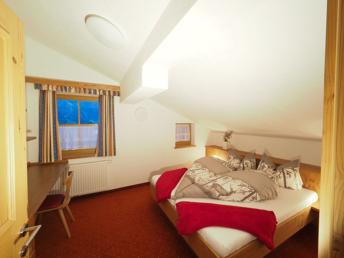 3 Schlafzimmer, Bügeleisen/Bügelbrett, WLAN, Bettwäsche