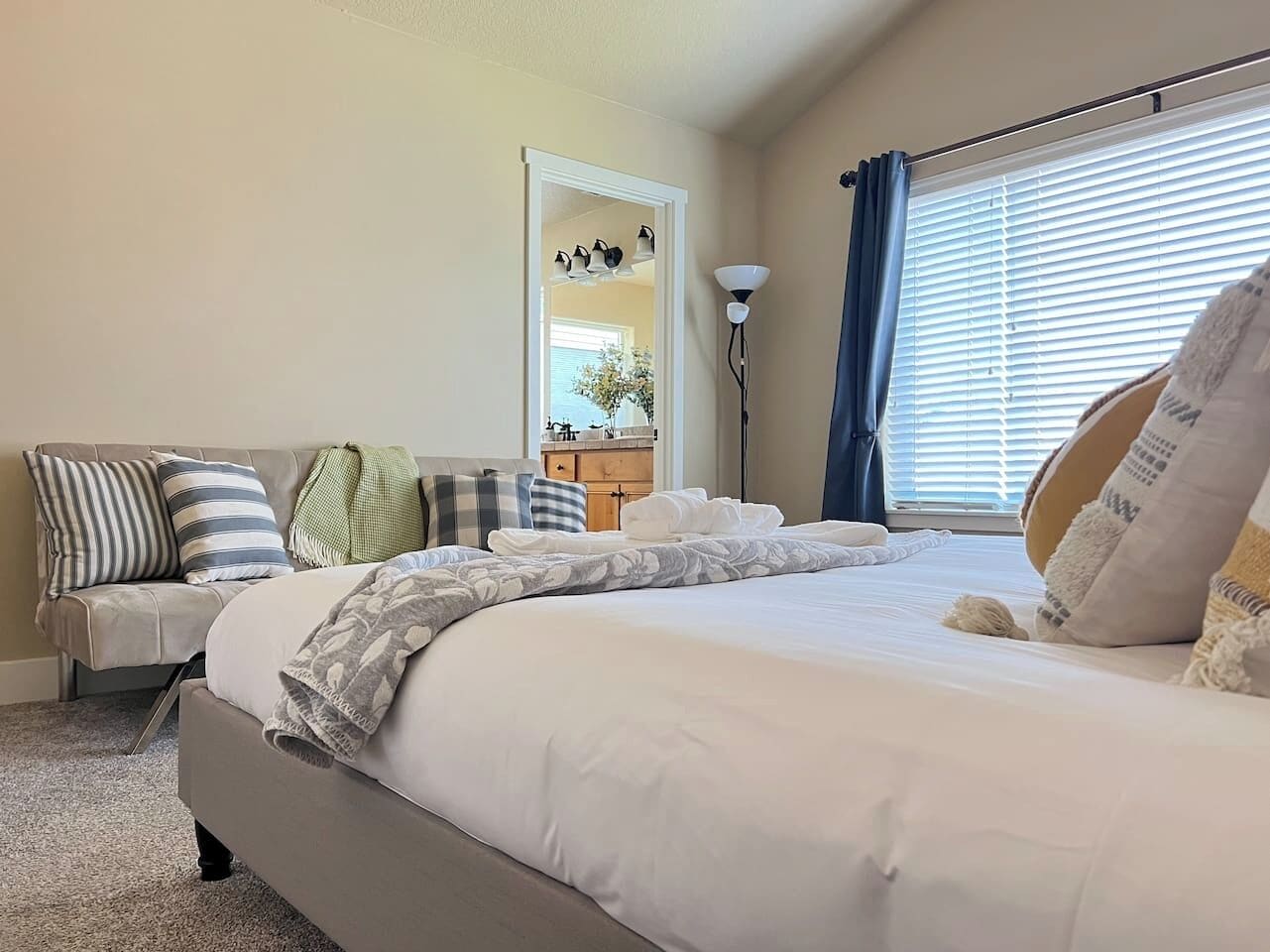 4 bedrooms, iron/ironing board, travel crib, WiFi