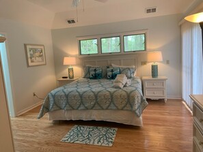 3 habitaciones, tabla de planchar con plancha y wifi gratis