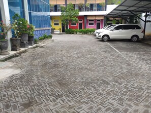 Free self-parking