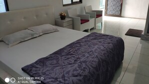 Gambar tidak terklasifikasi, 3 dari 33, tombol