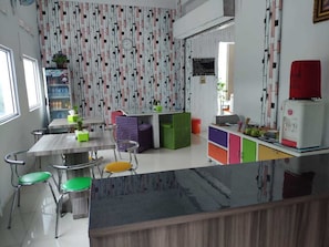 Restaurant - Hotel Boegenviel Syariah (Lamongan)