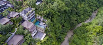 Ubud Paras Villa