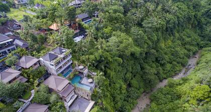 Ubud Paras Villa