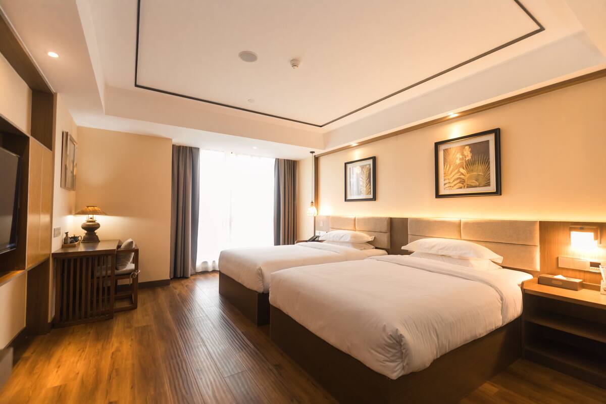 Business Twin Room