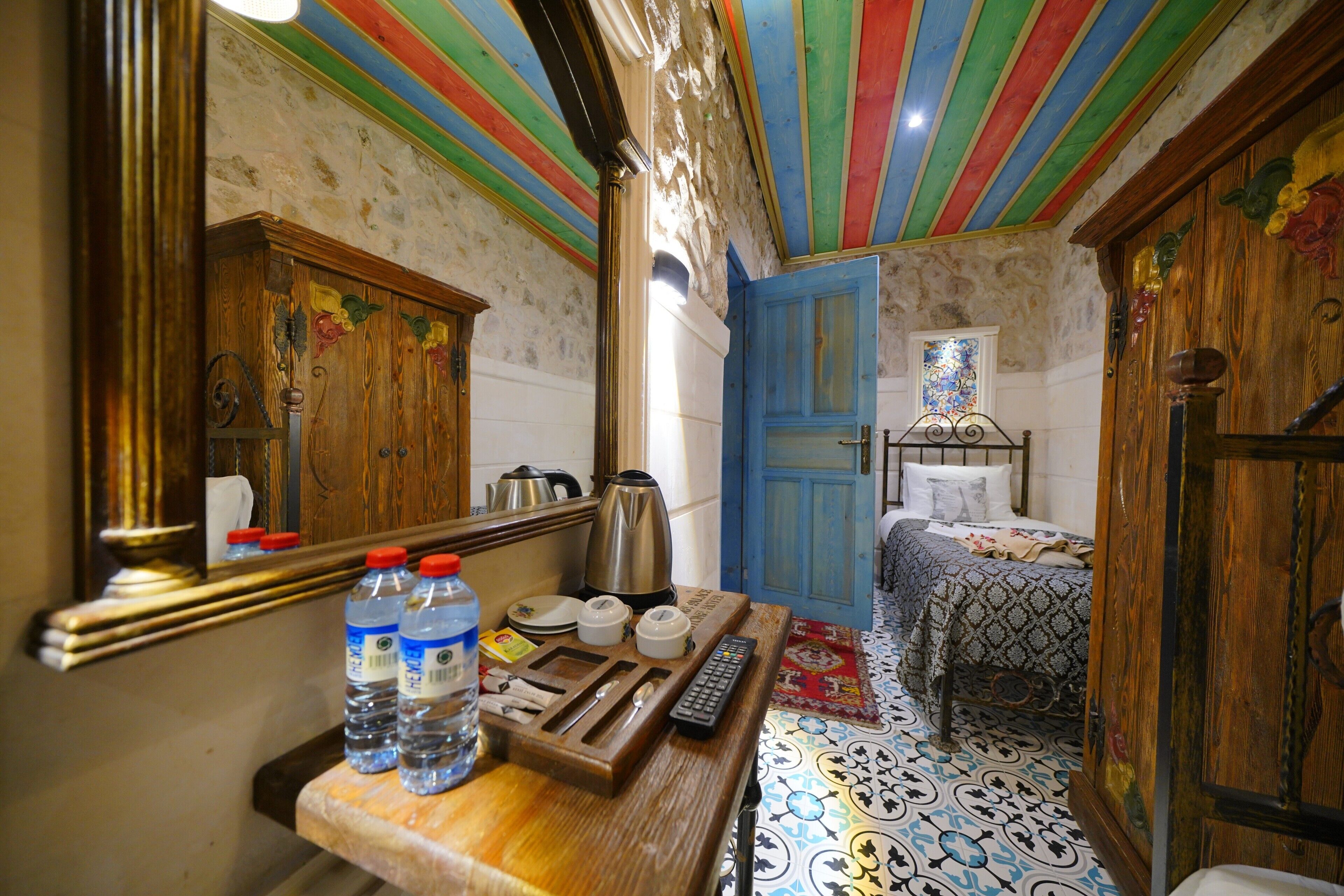 103 Standard Twin Room | Caja fuerte, espacio para trabajar con un portátil, cortinas opacas