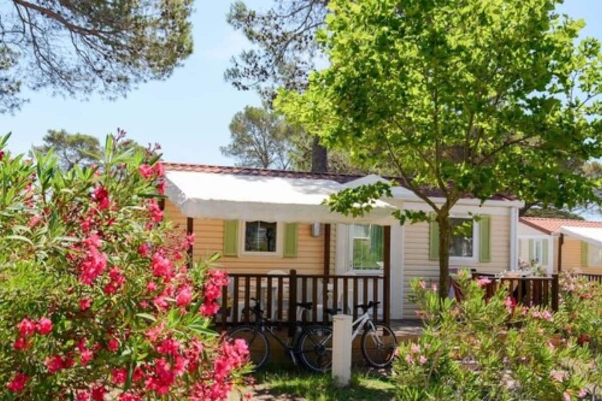 Bungalow Supérieur | Rideaux occultants, lits bébé (en supplément), Wi-Fi