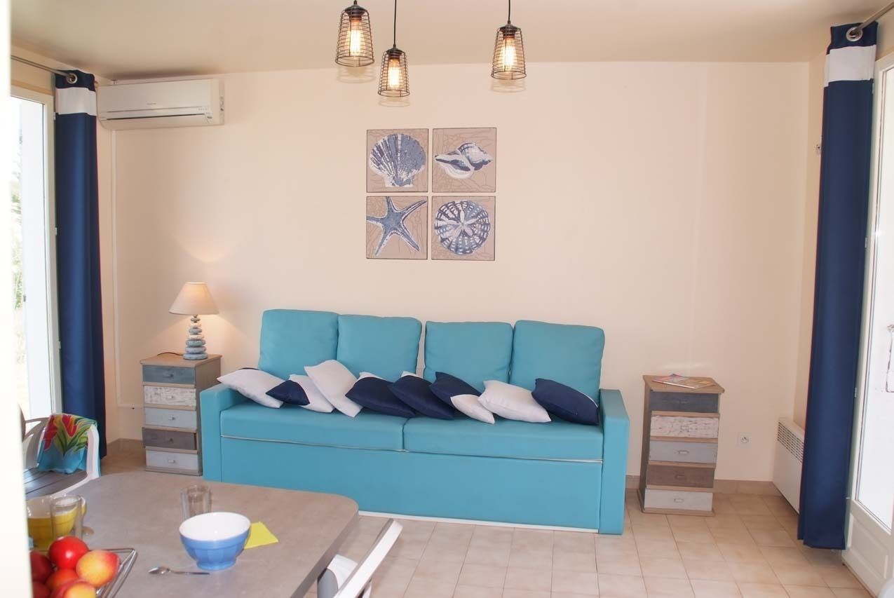 Villa | Living room | Table tennis