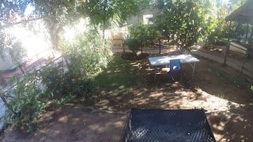 Kawasan BBQ/berkelah