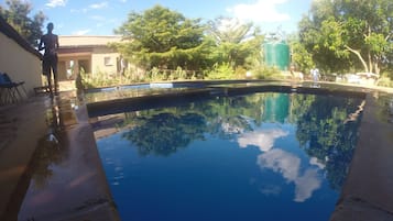 Piscine extérieure