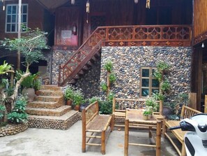 Breakfast, lunch and dinner served - Mai Chau Xanh Bungalow (Mai Chau)