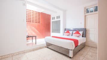 Suite Deluks | Meja kerja, Wi-Fi gratis, dan seprai linen