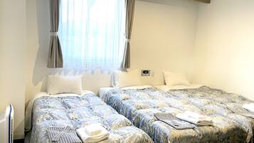 In-room safe, desk, free WiFi, bed sheets