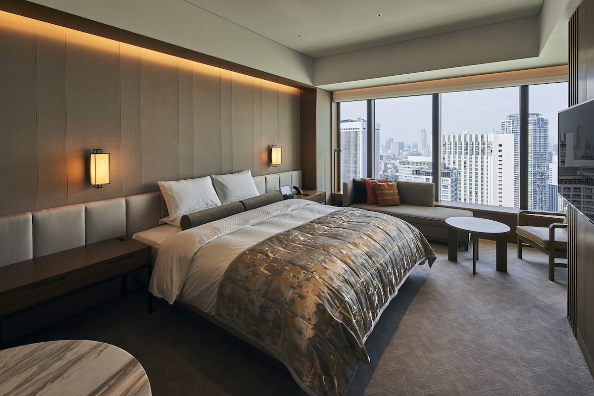 1 bedroom, in-room safe, desk, blackout drapes