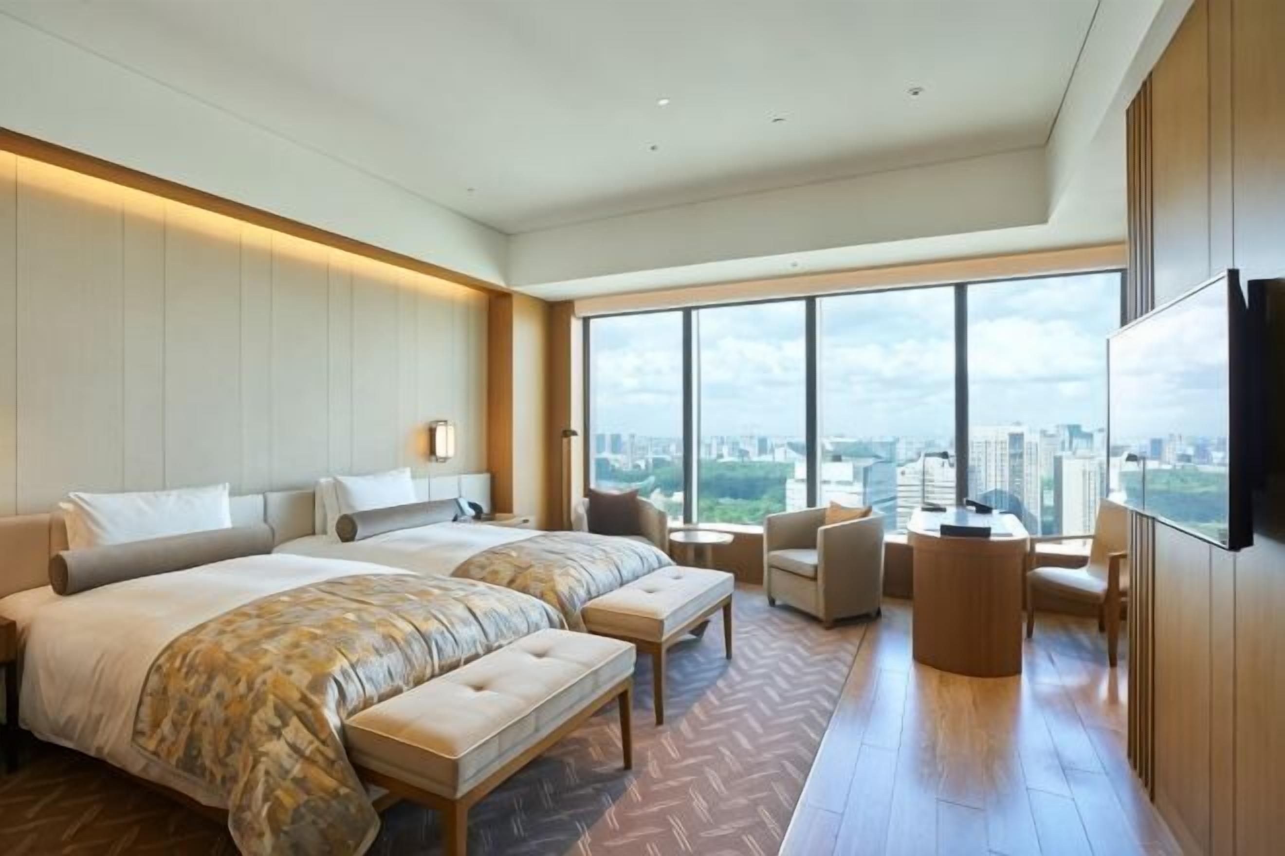 In-room safe, desk, blackout drapes, soundproofing