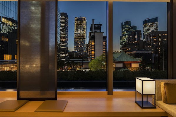 In-room safe, desk, blackout curtains, soundproofing
