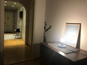 Camera doppia, vista città (Small) | Biancheria da letto di alta qualità, una scrivania, Wi-Fi gratuito