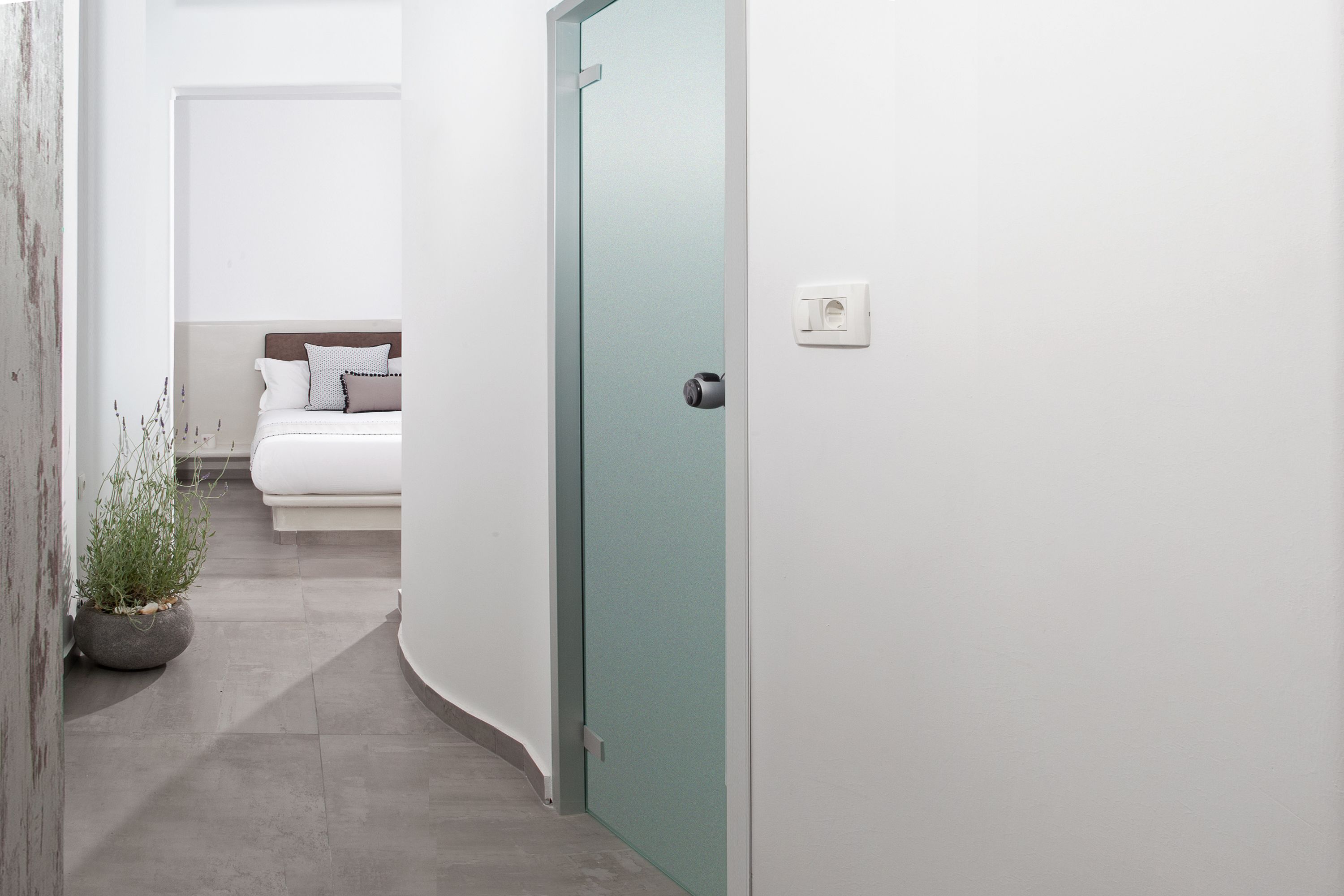 superior suite, hot tub (external) | 1 bedroom, egyptian cotton sheets, premium bedding, pillow-top beds