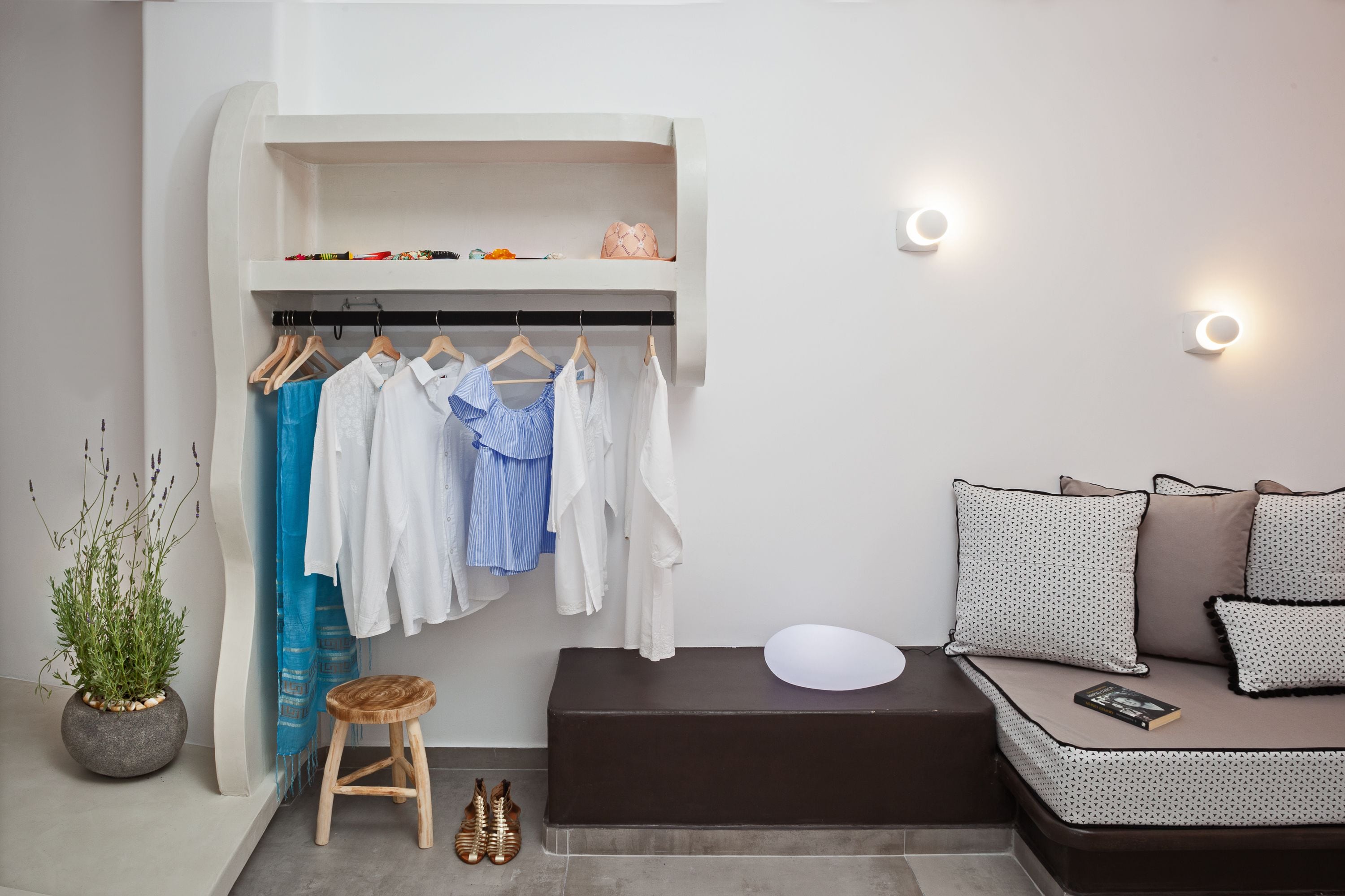 suite, 1 bedroom, hot tub (external) | 1 bedroom, egyptian cotton sheets, premium bedding, pillow-top beds