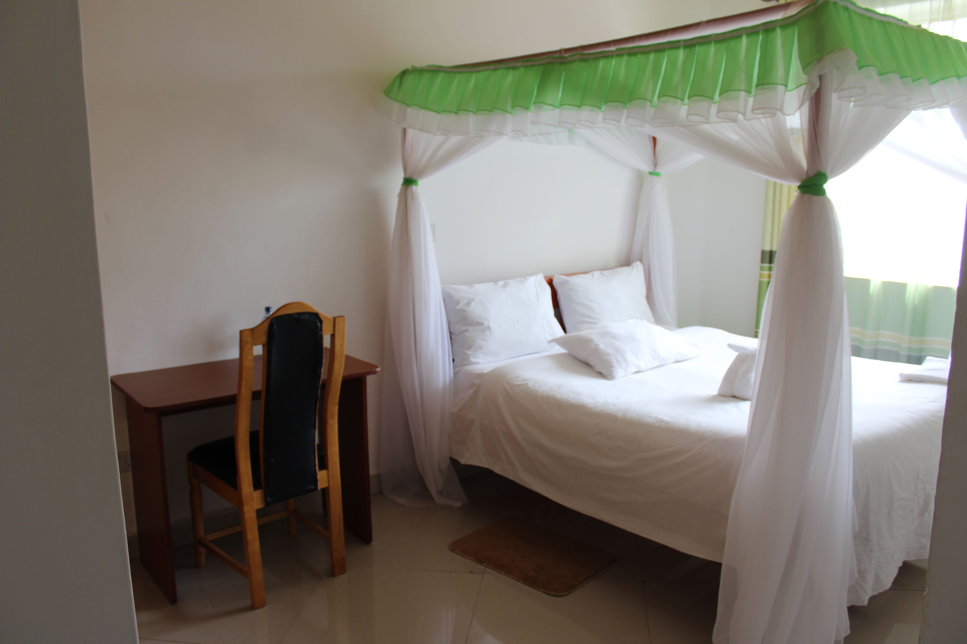 Premium bedding, iron/ironing board, free WiFi, bed sheets