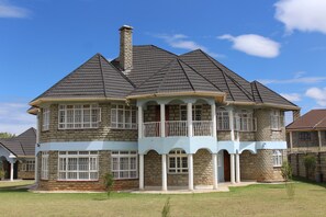 Exterior - Salient Home Stay (Eldoret)