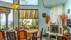 Dining - Hotel Kalvachevi (Batak)