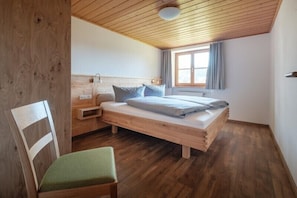 Apartamento, 3 habitaciones (Kühgund) | Ropa de cama