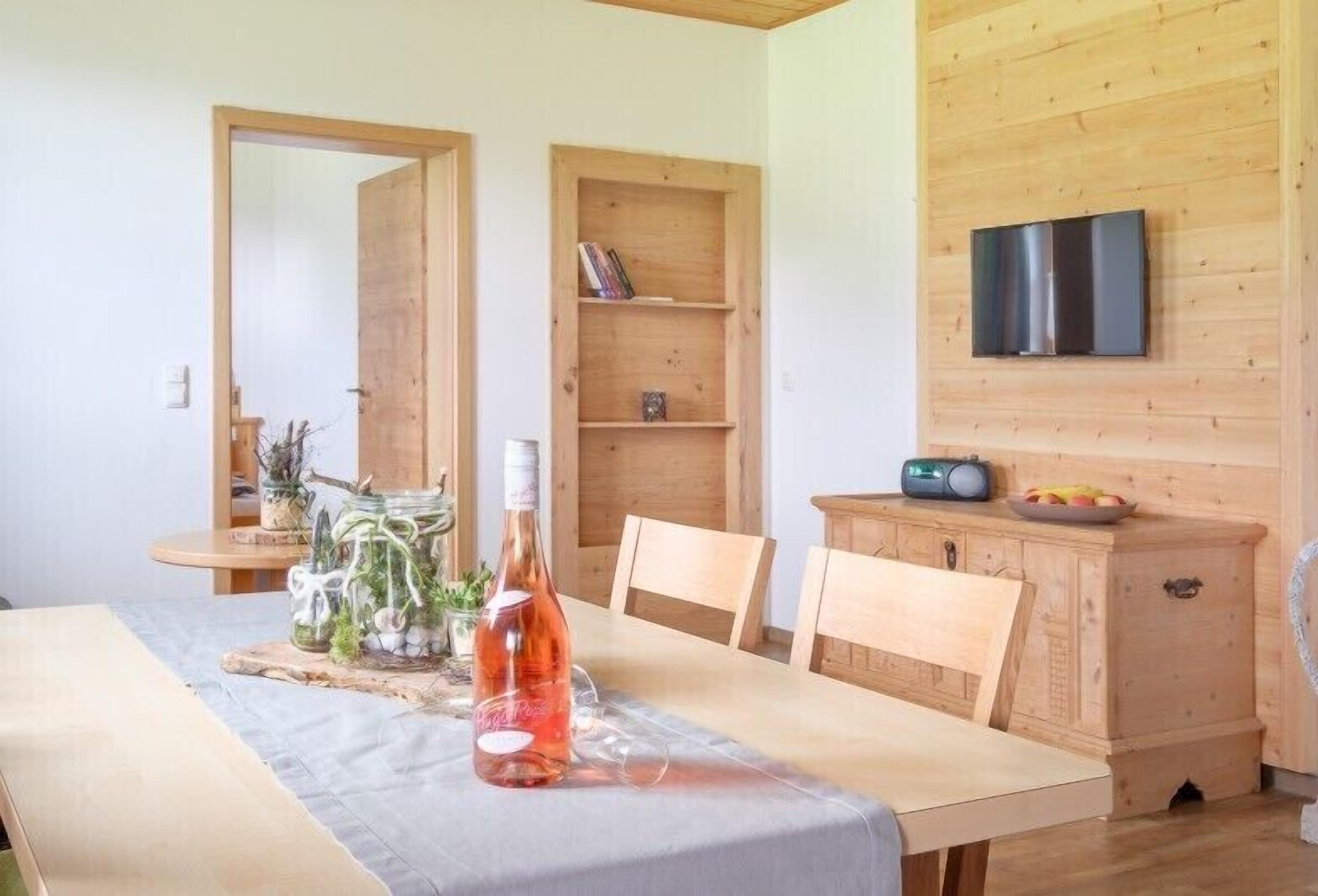 Apartment (Eichhörnchen) | In-room dining