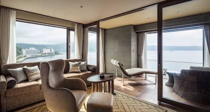 The Lake Suite Ko No Sumika