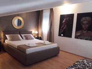 Apartment, 2 Bedrooms, Sea View | 3 bedrooms, in-room safe, individually decorated, individually furnished - Luxury Three-bedroom Apartment With Amazing Overlook at the sea (Opatija)