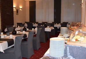 Breakfast area - Hotel-Restaurant Kempf (Dirmstein)