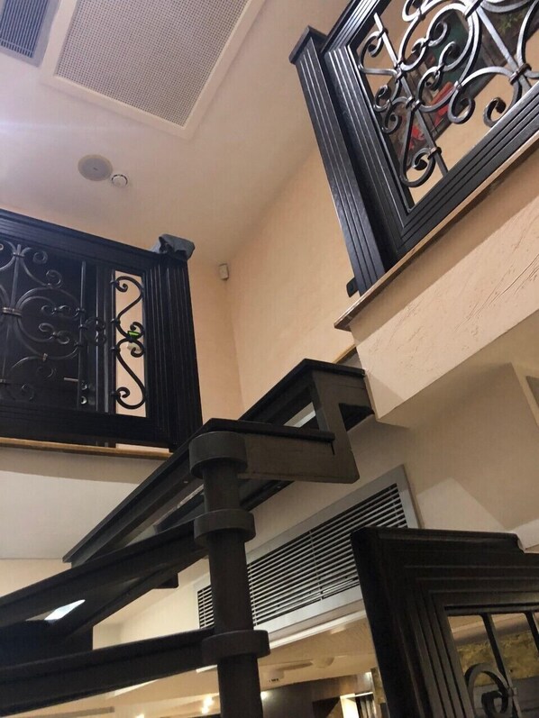 Free WiFi, bed sheets - Beo-River Chocolate (Belgrade)